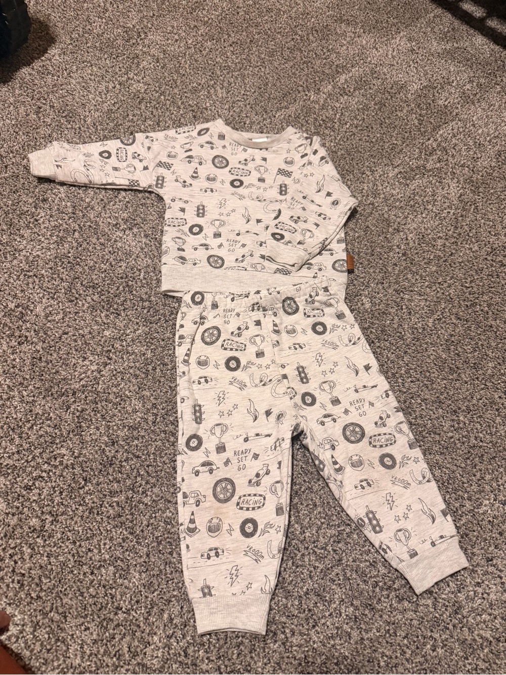 Lila & Jack Racing sweatsuit set (18-24m)